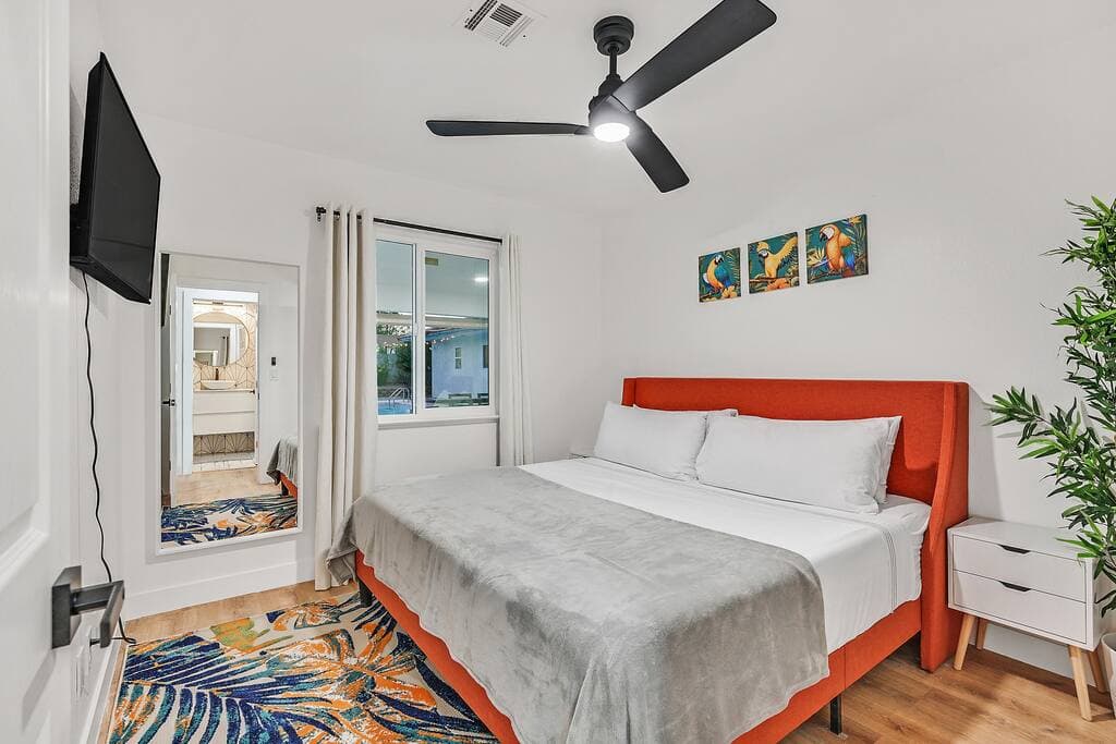 vegasbnb Tropicana Desert Villa | 5BR Las Vegas Vacation Rental • 6 Beds • 10-Ft Pool & Spa | vacation rental photo 12