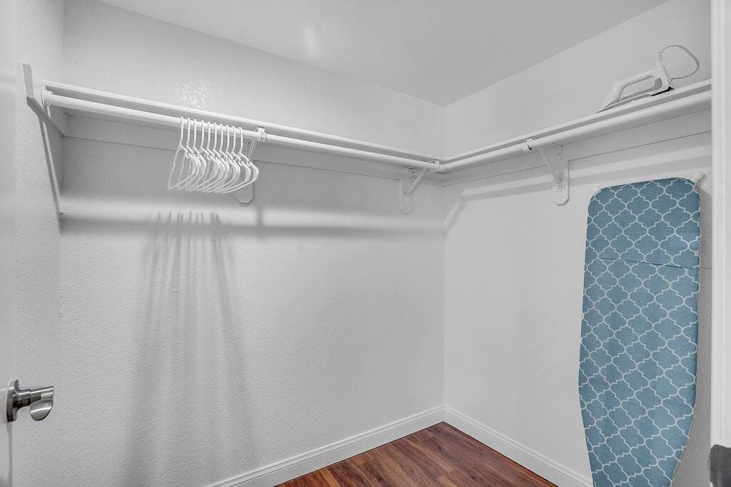 vegasbnb Grand Casa | 8BR Las Vegas Vacation Rental • Strip Views • 21 Beds • Free Spa Heat • Basketball | vacation rental photo 12