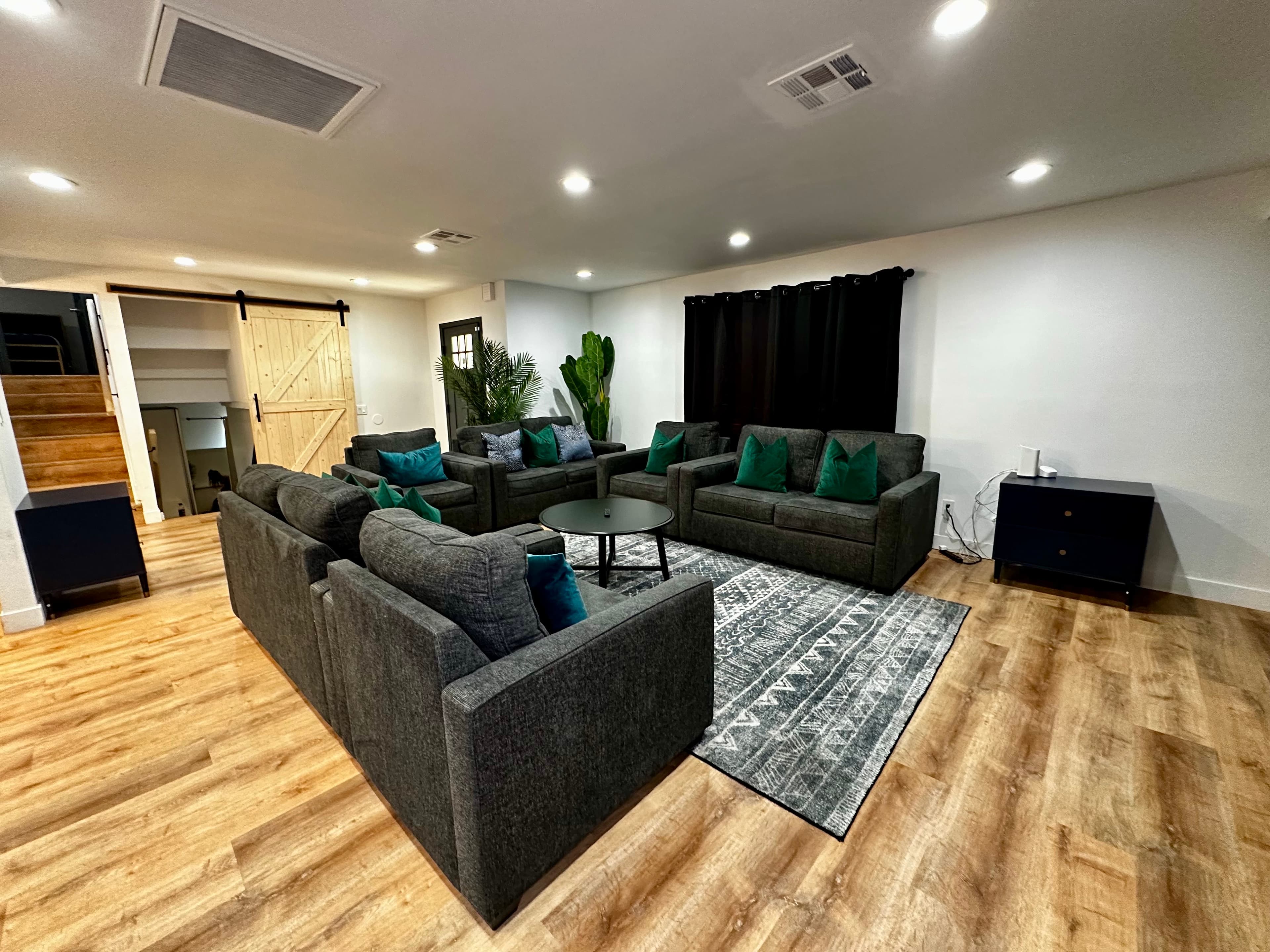 vegasbnb Peacock Villa | 8BR Las Vegas Vacation Rental • 4 Baths • 14 Beds • Pool & Spa | vacation rental photo 7
