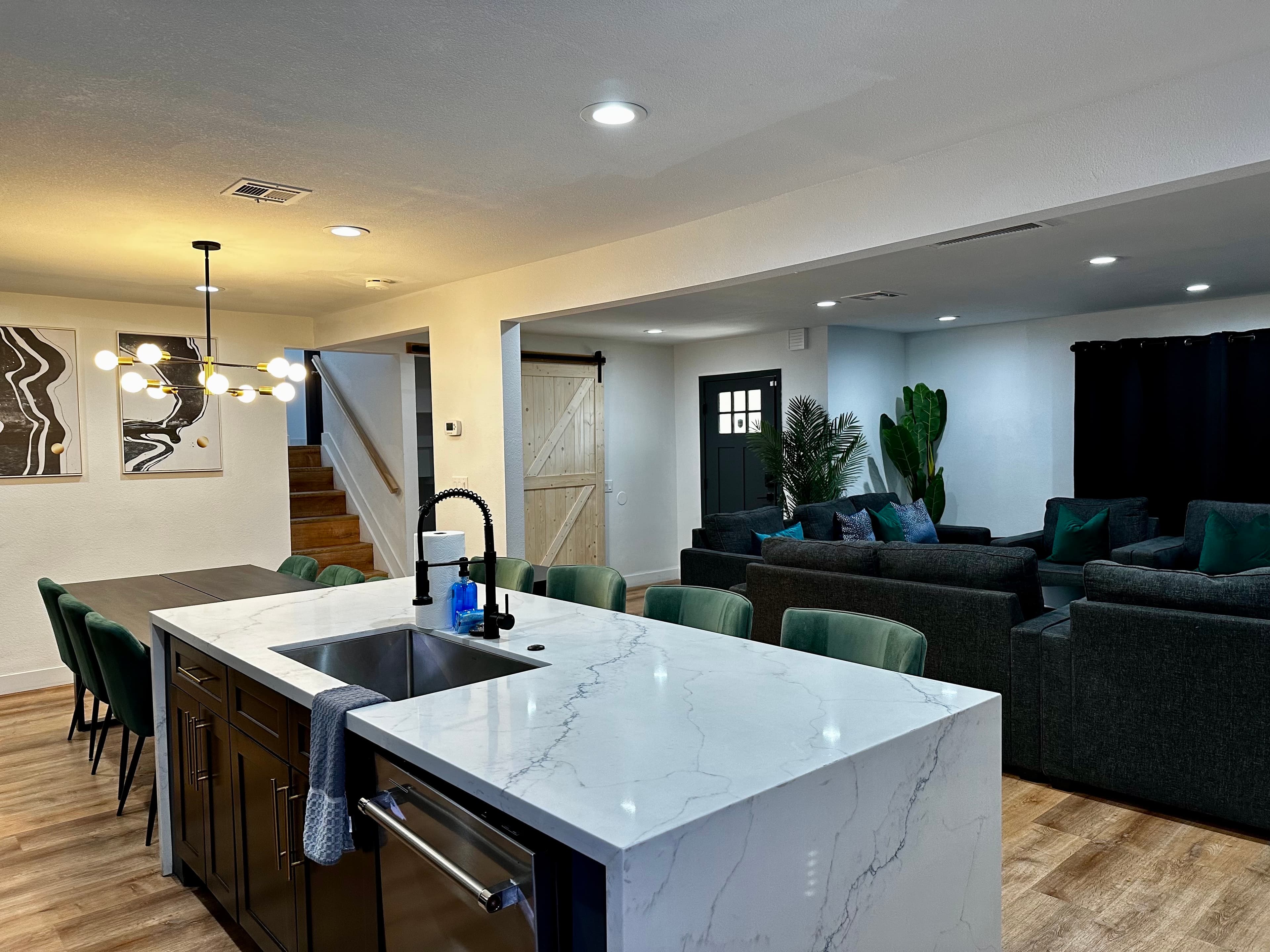 vegasbnb Peacock Villa | 8BR Las Vegas Vacation Rental • 4 Baths • 14 Beds • Pool & Spa | vacation rental photo 14
