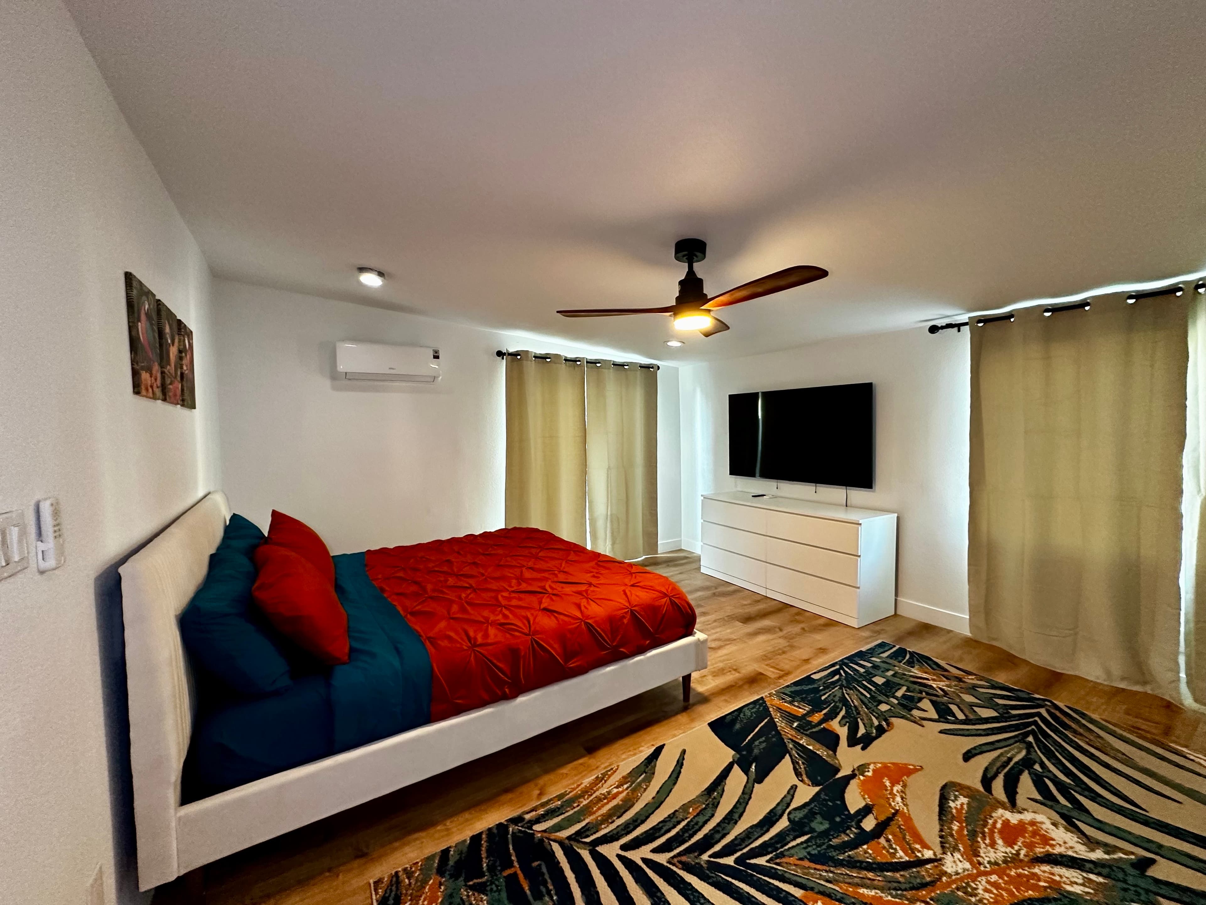 vegasbnb Peacock Villa | 8BR Las Vegas Vacation Rental • 4 Baths • 14 Beds • Pool & Spa | vacation rental photo 22