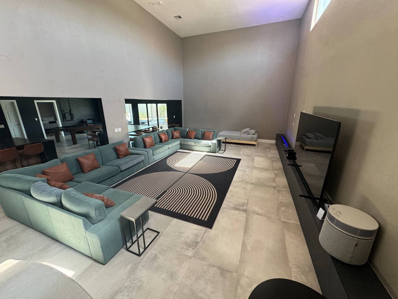 vegasbnb Palm Tree Retreat | 8BR Las Vegas Vacation Rental • Pool, Spa & Events | vacation rental photo 3