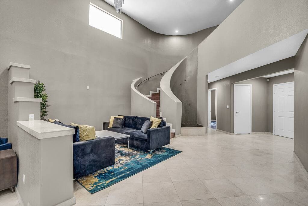 vegasbnb Grand Casa | 8BR Las Vegas Vacation Rental • Strip Views • 21 Beds • Free Spa Heat • Basketball | vacation rental photo 3