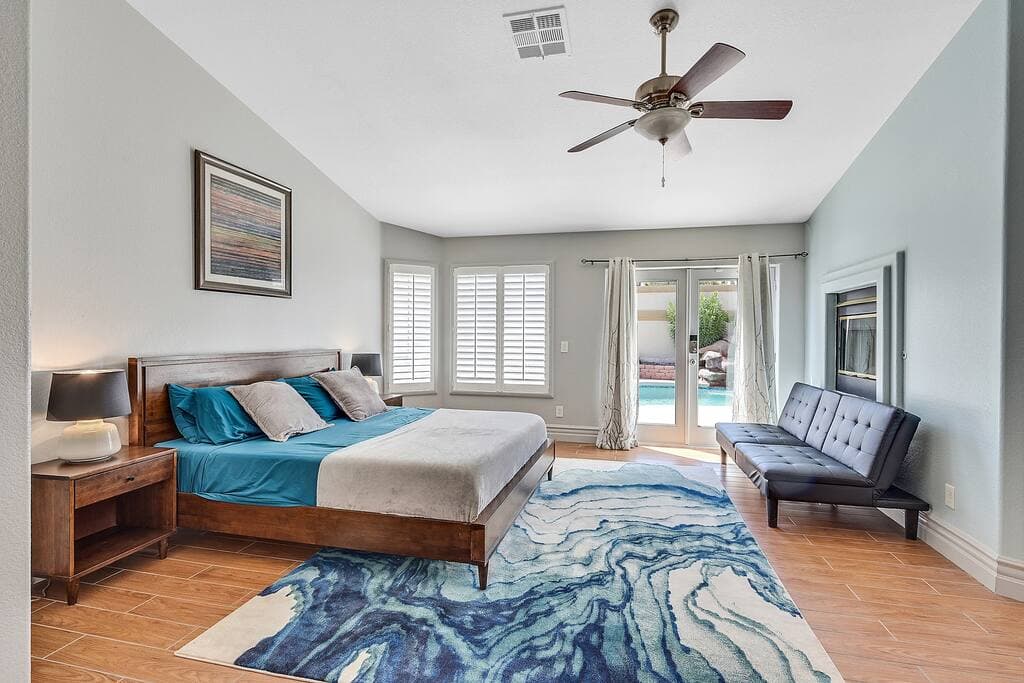 vegasbnb Posh Villa | 8BR Las Vegas Vacation Rental • 5 Baths • 16 Beds • Pool & Spa • Mini Golf | vacation rental photo 13