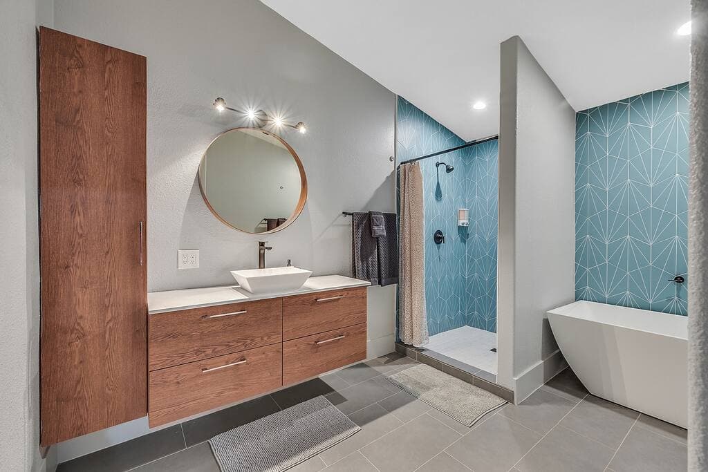 vegasbnb Posh Villa | 8BR Las Vegas Vacation Rental • 5 Baths • 16 Beds • Pool & Spa • Mini Golf | vacation rental photo 30
