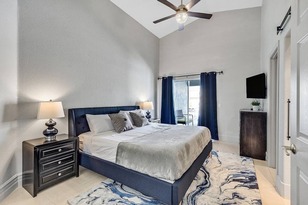 vegasbnb Posh Villa | 8BR Las Vegas Vacation Rental • 5 Baths • 16 Beds • Pool & Spa • Mini Golf | vacation rental photo 11