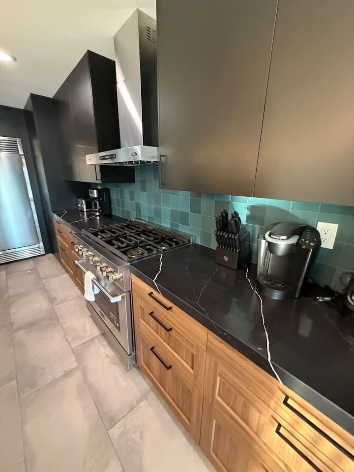 vegasbnb Swanky Villa | 8BR Las Vegas Vacation Rental • 12 Beds • Pool & Spa | vacation rental photo 2