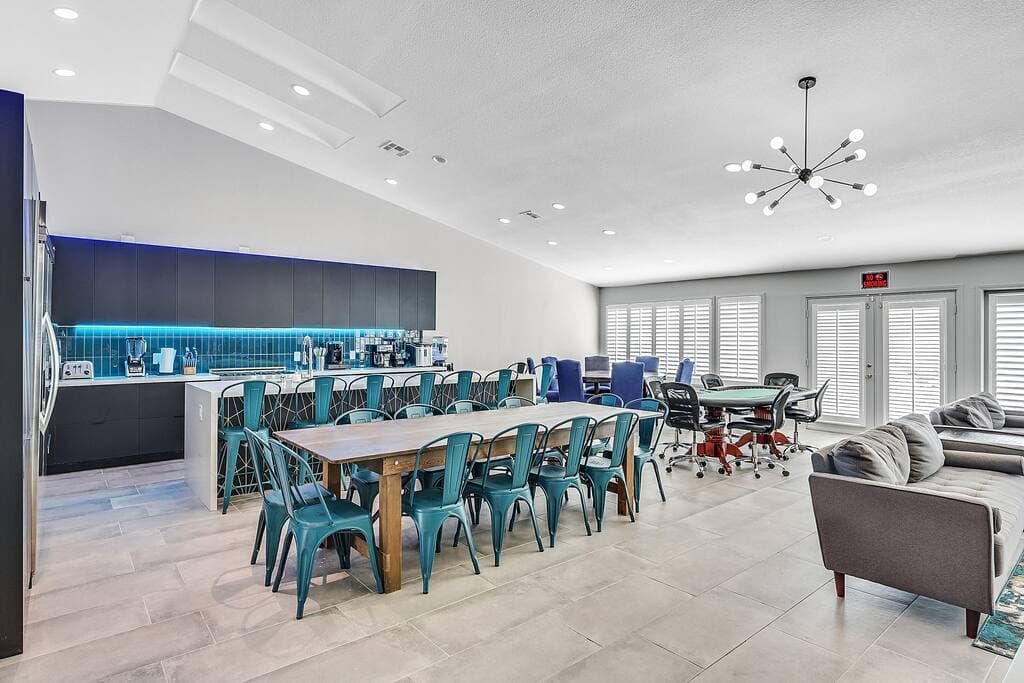 vegasbnb Posh Villa | 8BR Las Vegas Vacation Rental • 5 Baths • 16 Beds • Pool & Spa • Mini Golf | vacation rental photo 7