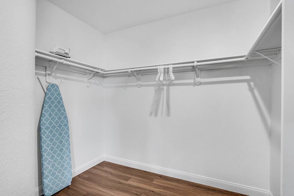 vegasbnb Grand Casa | 8BR Las Vegas Vacation Rental • Strip Views • 21 Beds • Free Spa Heat • Basketball | vacation rental photo 20
