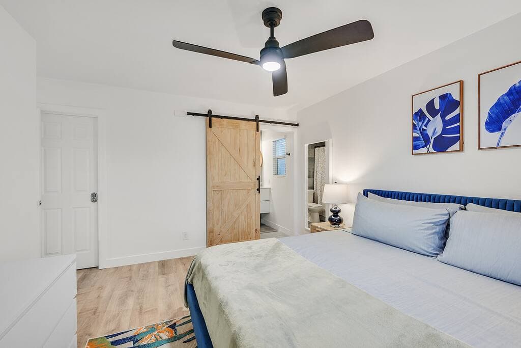 vegasbnb Tropicana Desert Villa | 5BR Las Vegas Vacation Rental • 6 Beds • 10-Ft Pool & Spa | vacation rental photo 8