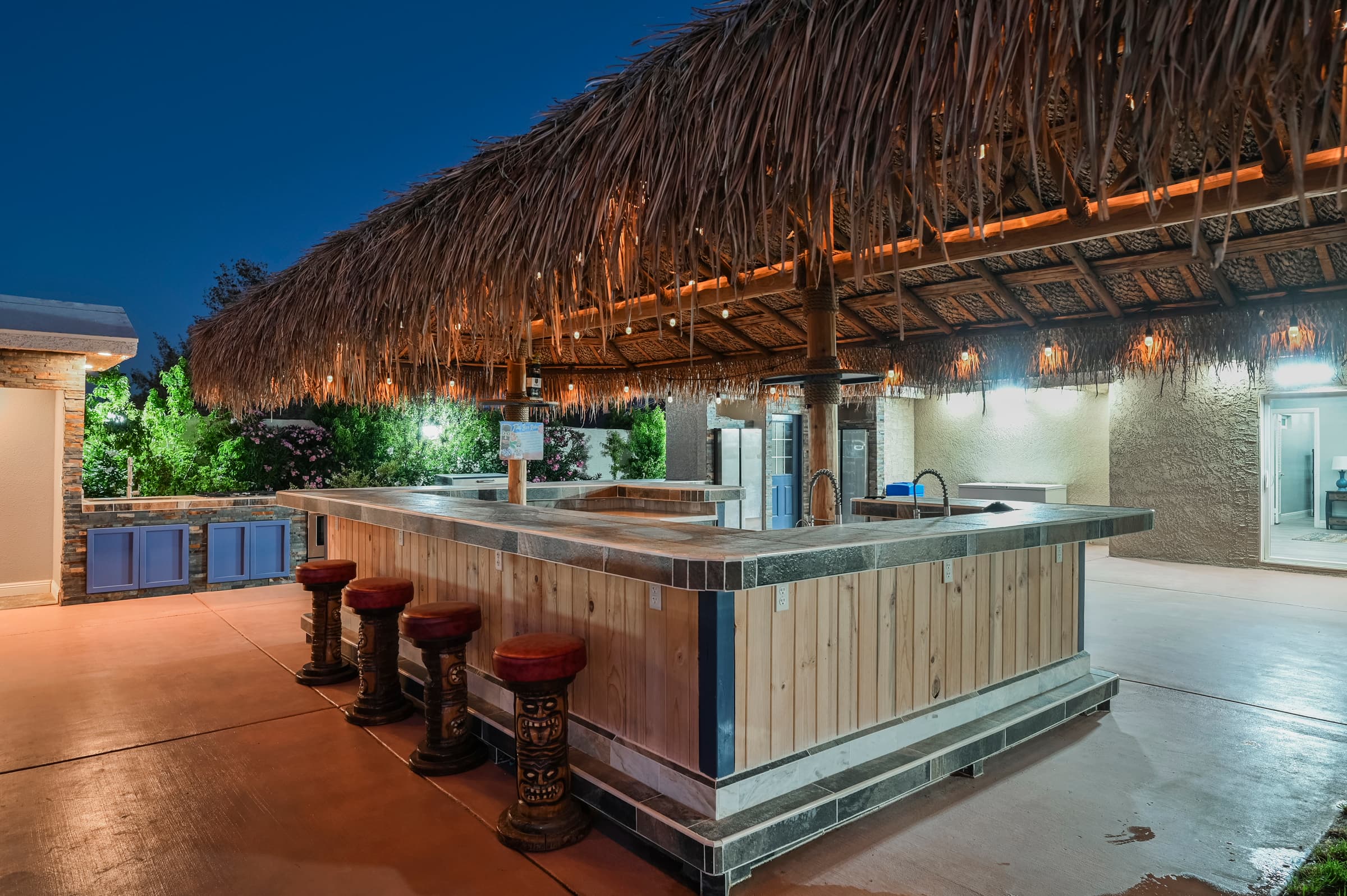vegasbnb Chartan House Estate | 8BR Las Vegas Vacation Rental • Resort Pool • Weddings | vacation rental photo 12