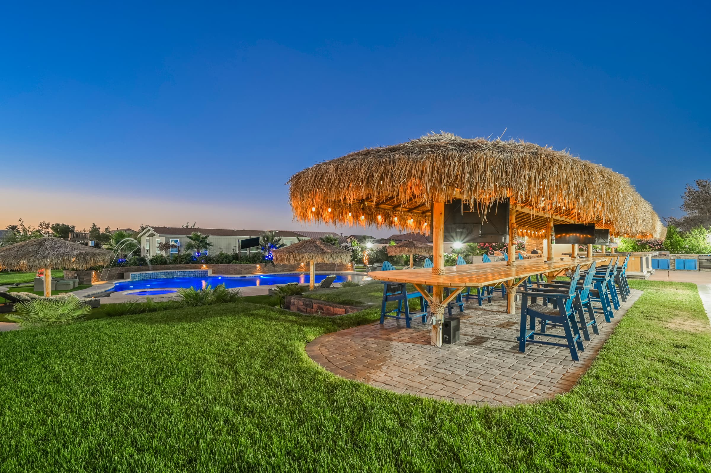 vegasbnb Chartan House Estate | 8BR Las Vegas Vacation Rental • Resort Pool • Weddings | vacation rental photo 10
